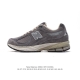 公司级 新百伦 New Balance 2002R 跑鞋 男女运动鞋厚底老爹鞋。沿袭了面世之初的经典科技，以 Encap 中底配以升级版 N-Ergy 缓震物料