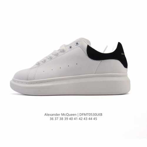 Alexandermcqueen 亚历山大 麦昆Mcq 运动小白鞋 厚底增高闪尾光滑牛皮平底鞋休闲鞋 时尚女板鞋潮运动鞋 ，火爆到大街小巷无人不知，无人不晓的境