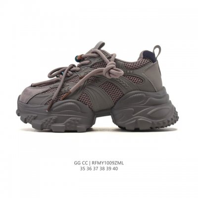 公司级 Gg Cc 女鞋 经典休闲运动鞋奢侈品百搭老爹鞋，在今年仍然很受欢迎。不挑衣服穿，也不挑包，随便搭。它穿上脚超级舒服，很软，还可以增高。鞋面采用的专门定