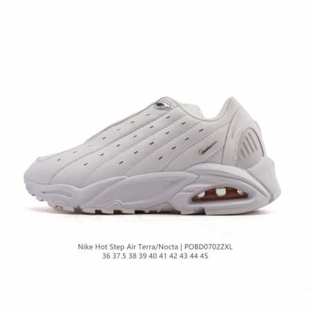 耐克 Nike Hot Step Air Terra Nocta 男女士运动鞋气垫缓震篮球鞋。小金属钩细节 说唱歌手Drake携手子品牌Nocta与Nike一起 - 点击图像关闭
