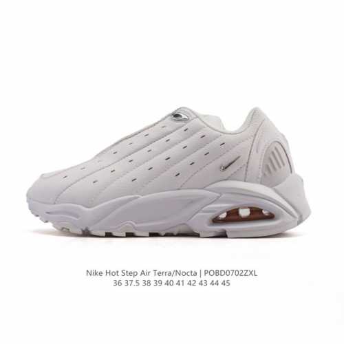 耐克 Nike Hot Step Air Terra Nocta 男女士运动鞋气垫缓震篮球鞋。小金属钩细节 说唱歌手Drake携手子品牌Nocta与Nike一起