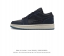 耐克 乔丹air Jordan 1 Low Aj1 乔1 乔丹1代aj1 低帮复古文化休闲运动篮球鞋 从1 年面世的元年款汲取设计灵感 采用简洁大方的经典外观