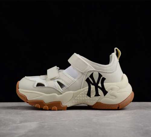 NY MLB Bigball Chunky Mask 纽约洋基队 增高厚底休闲夏日凉鞋 3ASDCH13350CRS 尺码 36 36.5 37.5 38 3