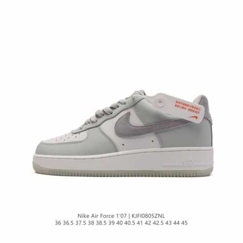 耐克 Nike Air Force 1 '07 Low 空军一号含气垫 低帮百搭厚底增高休闲运动板鞋。柔软、弹性十足的缓震性能和出色的中底设计，横跨复古与现代的