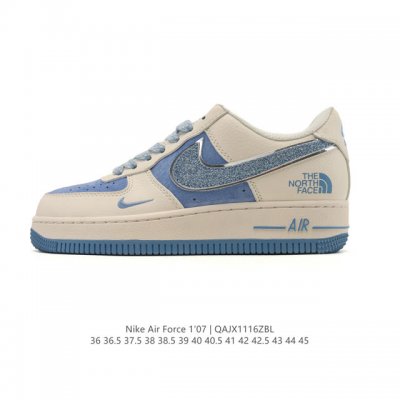 耐克 Nike Air Force 1 '07 Low 空军一号含气垫 低帮 小白鞋 百搭厚底增高休闲运动板鞋。柔软、弹性十足的缓震性能和出色的中底设计，横跨复