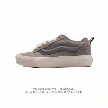万斯 Vans Knu-Skool Vr3 Lx 面包鞋。坎普尔 茱利安系列低帮复古硫化休闲运动板鞋“肥胖版大logo”要说整个年最为热门的鞋型之一， 面包鞋 - 点击图像关闭
