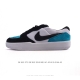 耐克Nike Sb Force 58 运动滑板鞋。这是一款将前沿创新带入街头的单品，它具有硫化杯底，具有出色的耐用性和灵活性。使用柔软皮革织物拼接，在饰面上放置