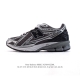 公司级 新百伦 New Balance M1906系列 复古运动鞋单品宝藏老爹鞋款。作为Nb最经典的档案鞋型之一，与 2一样，1906有着Nb最成熟的技术加持和