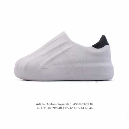 110 阿迪达斯 Adidas Originals Adifom Superstar 木屐鞋 沙滩鞋 鸭鸭鞋 潮男女休闲运动板鞋。鞋子由 50% 的天然和可再生