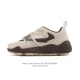 公司级 耐克 Nike 特拉維斯-斯科特耐克 Zoom Field Jaxx 厚底增高运动板鞋 男士篮球鞋。Nike Zoom Field Jaxx 採用精緻的