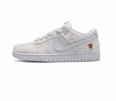 真标 耐克nike Dunk Low 滑板鞋 Sb系列经典百搭休闲运动板鞋 加厚鞋舌的填充 使舒适性大大提升 同时也更方便穿脱中底部分则加入了脚感柔软舒适zoo - 点击图像关闭