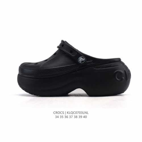 Crocs 沙滩洞洞鞋 女士休闲厚底增高凉拖鞋 卡骆驰明星同款 厚底增高沙滩鞋 选择尺码时 建议选大一码 脚感更舒适 家居休闲一式两用拖鞋 白敬亭同款，坡跟设计