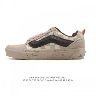 万斯 Vans Knu-Skool Vr3 Lx 面包鞋皮革帆布拼接鞋面。坎普尔 茱利安系列低帮复古硫化休闲运动板鞋“肥胖版大Logo”要说整个 年最为热门的鞋