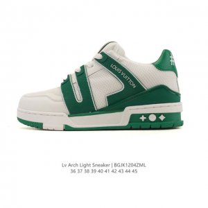 公司级 路易威登 Louis Vuitton Lv路易威登板鞋 时尚运动鞋潮厚底增高男鞋。舒适防滑底和百搭性霸屏整个时尚娱乐圈，细节调整完美主义！采用柔软帆布皮