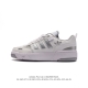 阿迪达斯 Adidas Originals Post Up 低帮阿迪达斯男女鞋 三叶草运动板鞋。这款adidas经典款，延续篮球场基因，同时融入摩登气质，含锯齿