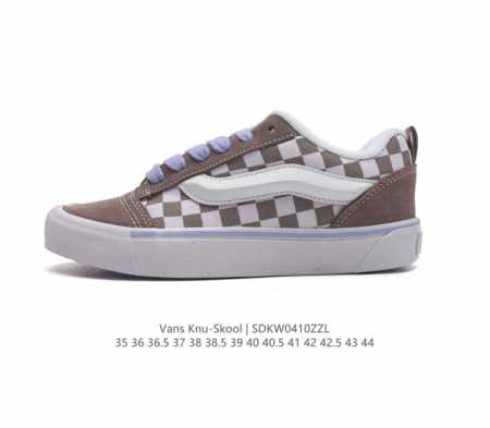 万斯 Vans Knu-Skool Vr3 Lx 面包鞋。坎普尔 茱利安系列低帮复古硫化休闲运动板鞋“肥胖版大logo”要说整个2023年最为热门的鞋型之一， - 点击图像关闭