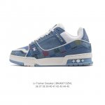 公司级 路易威登 Louis Vuitton Lv路易威登板鞋 时尚运动鞋潮厚底增高男女鞋。舒适防滑底和百搭性霸屏整个时尚娱乐圈，细节调整完美主义！采用柔软帆布