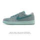 耐克 乔丹Air Jordan 1 Low Aj1 乔1 乔丹1代Aj1 低帮复古文化休闲运动篮球鞋。从1985 年面世的元年款汲取设计灵感，采用简洁大方的经典