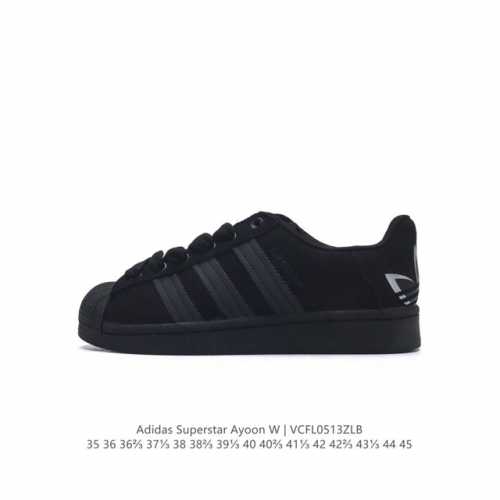 阿迪达斯 Adidas Superstar Ayoon W 三叶草运动鞋经典贝壳头板鞋 时尚女鞋 。真皮鞋面材质 标志性的贝壳鞋头，锯齿三条纹，简约的线条。就连