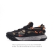 耐克 Nike Acg Mountain Fly Low Gtx Se 男女子运动鞋户外登山徒步鞋。采用匠心设计，打造耐穿迅疾风格，让你在沙漠、峡谷和深山中探险