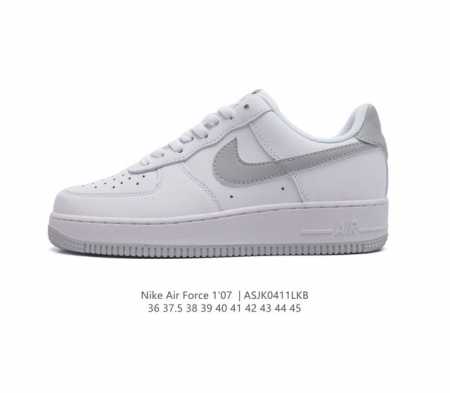 耐克 Nike Air Force 1 '07 Low 空军一号含气垫 低帮百搭厚底增高休闲运动板鞋。柔软、弹性十足的缓震性能和出色的中底设计，横跨复古与现代的 - 点击图像关闭