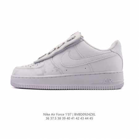 耐克 Nike Air Force 1 '07 Low 空军一号含气垫 低帮 小白鞋 百搭厚底增高休闲运动板鞋。柔软、弹性十足的缓震性能和出色的中底设计，横跨复 - 点击图像关闭