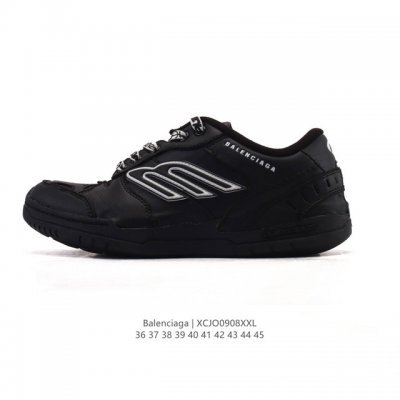 Balenciaga 巴黎世家 Hamptons Worn Out 18代 手工做旧款 牛皮革 复古圆头系带低帮休闲鞋 码数：36-45 编码：Xcjo0908