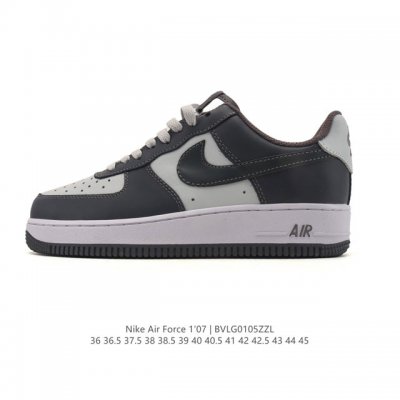 耐克 Nike Air Force 1 '07 Low 空军一号含气垫 低帮百搭厚底增高休闲运动板鞋。柔软、弹性十足的缓震性能和出色的中底设计，横跨复古与现代的