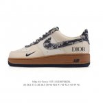 真标 耐克 Nike Air Force 1 '07 Low 空军一号含气垫 小白鞋 低帮百搭厚底增高休闲运动板鞋。柔软、弹性十足的缓震性能和出色的中底设计，横