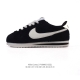 nike Classic Cortez Nylon 耐克阿甘鞋女子运动鞋 秉承元年款经典风格 糅合防水鞋面设计 令双足保持干爽舒适 防水锦纶鞋面强势抵御风雨侵袭
