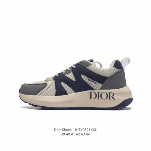 Dior 迪奥 高奢品牌 彰显高级气质 Dior 运动鞋低帮系列复古百搭休闲鞋时尚慢跑鞋厚底老爹鞋。 类型：男鞋 码数：39-44 编码：Jhzy0521