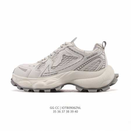 公司级 Gg Cc 女鞋 经典休闲运动鞋奢侈品百搭老爹鞋，在今年仍然很受欢迎。不挑衣服穿，也不挑包，随便搭。它穿上脚超级舒服，很软，还可以增高。鞋面采用的专门定 - 点击图像关闭