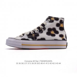converse All Star 高帮男女士运动鞋 一星匡威全明星复古 休闲百搭板鞋 经典透气帆布 印花鞋面慢跑鞋 这个系列是匡威最古老的系列了 是匡威品牌公