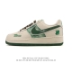 公司级 耐克 Nike Air Force 1 '07 Low 空军一号含气垫 小白鞋 低帮百搭厚底增高休闲运动板鞋。柔软、弹性十足的缓震性能和出色的中底设计，