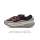 公司级 耐克 Nike ACG Mountain Fly 2 Low耐克户外登山鞋 山脉2代徒步跑鞋 男女运动鞋。采用匠心设计，打造耐穿迅疾风格，让你在沙漠、峡