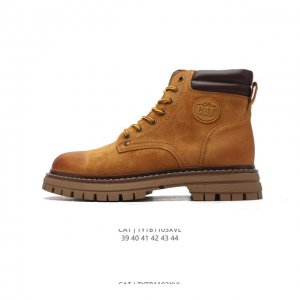 公司级 CAT FOOTWEAR CAT 卡特工装 休闲复古男女款鞋系列靴子 中高帮马丁靴 新款潮板鞋 专治各种不帅 鞋身轻便 舒适性相当不错 橡胶大底 上身随