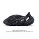 100 阿迪达斯 Adidas 系列正品椰子鞋洞洞鞋Foam外穿凉鞋防滑软底踩屎感夏款男女款凉拖鞋 酷似洞洞鞋的 Yeezy Foam Runner 更多实物照