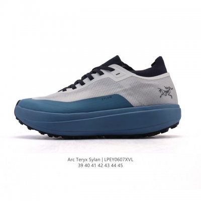 公司级 始祖鸟 Arc’Teryx 男鞋 Sylan系列 轻量透气舒适山地越野跑鞋户外徒步运动鞋。Arc’Teryx鞋新生，户外新征程。Sylan：速度与技术的