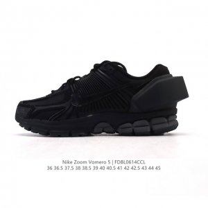 公司级 真标 耐克 Nike 耐克夏季 Zoom Vomero 5 运动鞋休闲训练跑步鞋。Nike Zoom Vomero 5 男女子运动鞋妥帖包覆足部，提供透