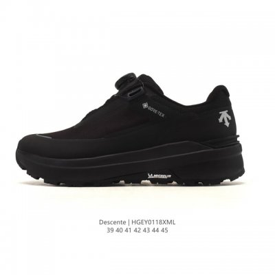 公司级 Descente 迪桑特Urban Outdoor系列男款Traxis运动休闲鞋夏季新品。迪桑特的Core-Tex面料，轻薄又坚固，防水透气还防风，简直
