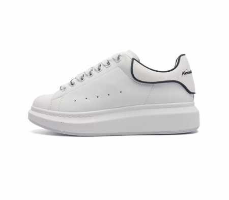 热销经典款 Alexandermcqueen 亚历山大 麦昆mcq 运动小白鞋厚底增高闪尾光滑牛皮平底鞋休闲鞋 时尚男女板鞋潮运动鞋 火爆到大街小巷无人不知 无 - 点击图像关闭