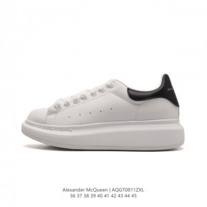 alexandermcqueen 亚历山大 麦昆mcq 运动小白鞋厚底增高闪尾光滑牛皮平底鞋休闲鞋 时尚男女板鞋潮运动鞋 ，火爆到大街小巷无人不知，无人不晓的境