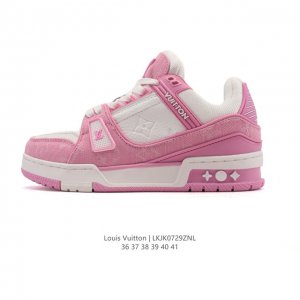 公司级 路易威登 Louis Vuitton Lv路易威登板鞋 时尚运动鞋潮厚底增高男女鞋。舒适防滑底和百搭性霸屏整个时尚娱乐圈，细节调整完美主义！采用柔软皮革