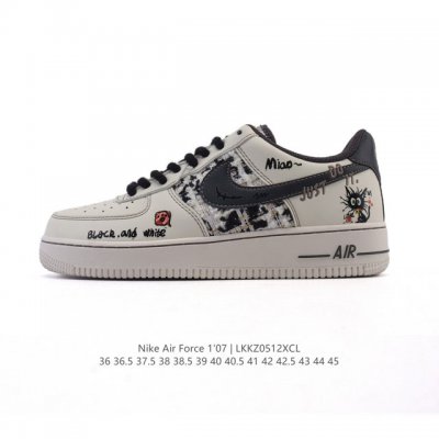 公司级 耐克 Nike Air Force 1 '07 Low 空军一号含气垫 小白鞋 2025年 蛇年新款 低帮百搭厚底增高休闲运动板鞋。柔软、弹性十足的缓震