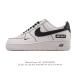耐克 Nike Air Force 1 '07 Low 空军一号含气垫 低帮 小白鞋 百搭厚底增高休闲运动板鞋。柔软、弹性十足的缓震性能和出色的中底设计，横跨复