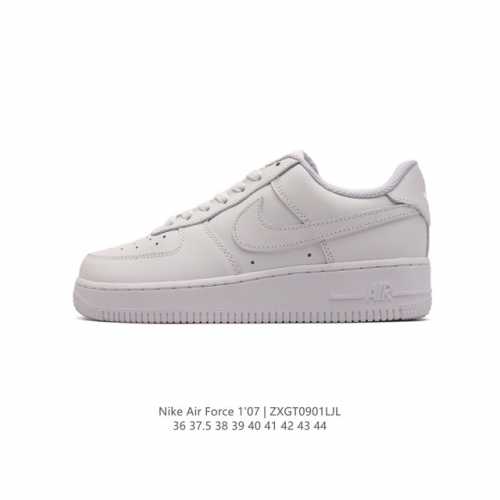 耐克 Nike Air Force 1 '07 Low 空军一号含气垫 低帮百搭厚底增高休闲运动板鞋。柔软、弹性十足的缓震性能和出色的中底设计，横跨复古与现代的