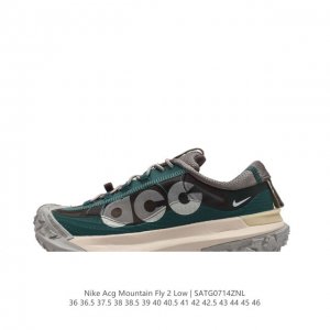 真标 耐克 Nike Acg Mountain Fly 2 Low耐克户外登山鞋 山脉2代徒步跑鞋 男女运动鞋 。采用匠心设计，打造耐穿迅疾风格，让你在沙漠、峡