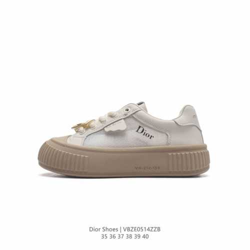 迪奥dior 女士小白鞋厚底增高百搭板鞋 全新系列迪奥20S春季走秀爆款全网力推单品全网热销，Diorlogo3D“Christiandiorj’Adior”胶