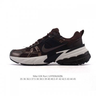 公司级 Nike 耐克 V2K Run 减震防滑 复古低帮运动跑步鞋 超火复古跑鞋，采用太空革组合呼吸网眼布鞋面材质，搭载正确4层组合底模，嵌入Tpu加固稳定模