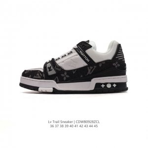 路易威登louis Vuitton Lv路易威登板鞋 时尚厚底增高运动鞋 潮男女鞋 舒适防滑底和百搭性霸屏整个时尚娱乐圈，细节调整完美主义！鞋面采用专柜zp一致